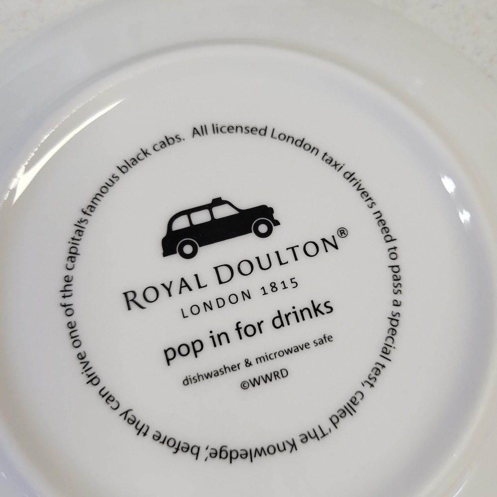 Royal Doulton Pop In For Drinks‎ Plates Set London 1815 Appetizer Side Dishes - Picture 4 of 7